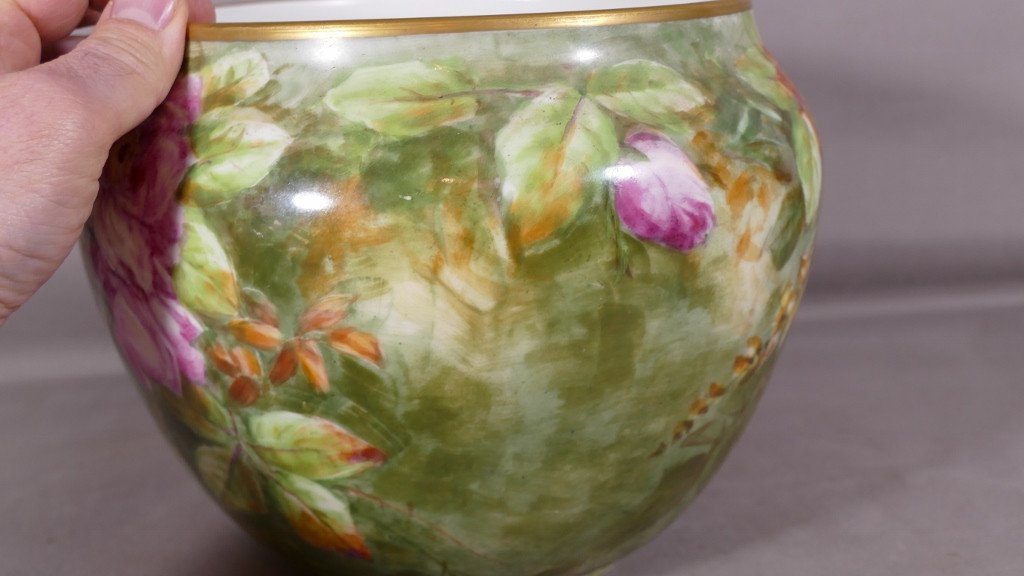 The Roses, Hand Painted Limoges Porcelain Cache Pot Late 19th Century-photo-3