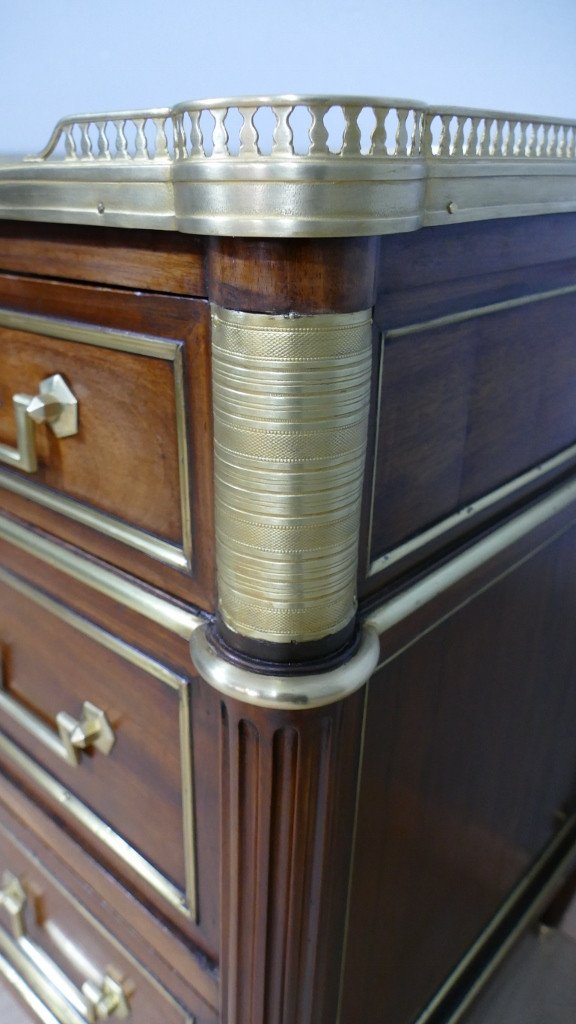 Louis XVI Commode With Gallery In Mahogany, Brass And White Marble, 18th Century-photo-2