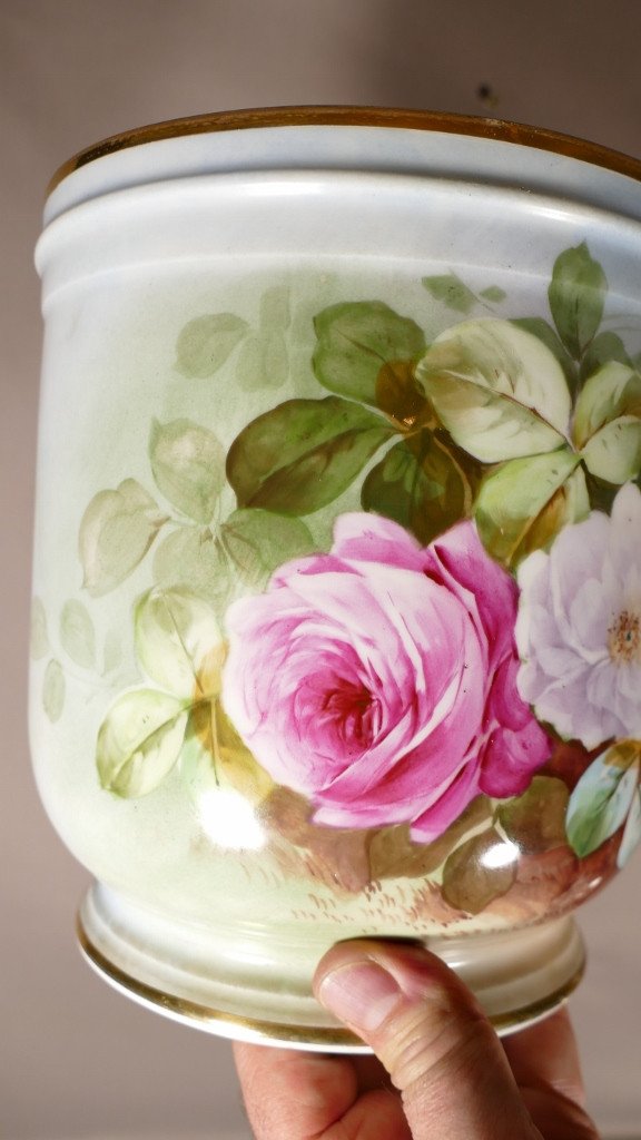 Cache Pot Aux Roses Peintes à La Main, Porcelaine De Limoges Vers 1960-photo-1