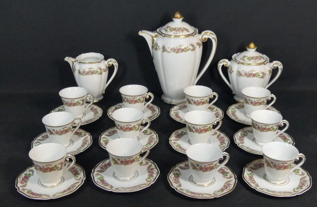 Service à Café 12 Personnes Par Jean Bozier, Porcelaine De Limoges Décoré à La Main