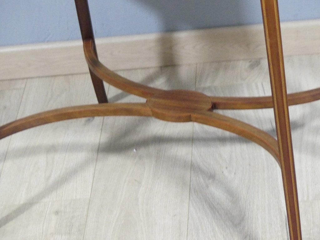 Living Room Table, Tea Or Side Table, Mahogany, England Late 19th Century-photo-1