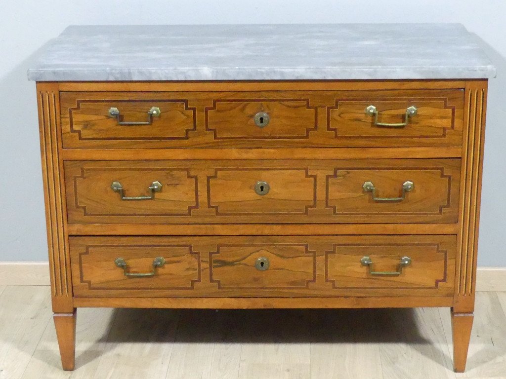 Louis XVI Commode In Walnut And Marquetry, Gray Marble Top, 18th Century