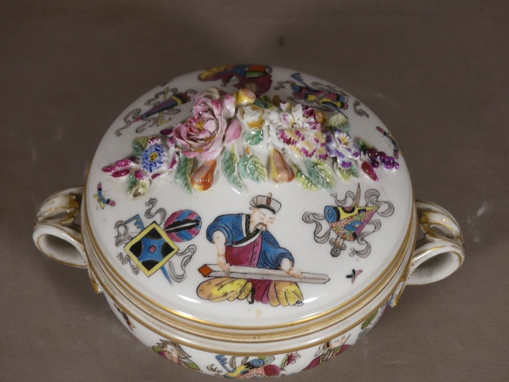 Chinese Covered Terrine In Chinese Porcelain, 19th Century-photo-2