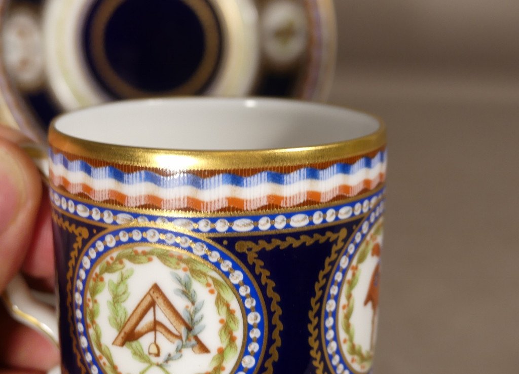 Cup Of Light, Raynaud Porcelain Limoges, Revolution, Freemasonry-photo-4