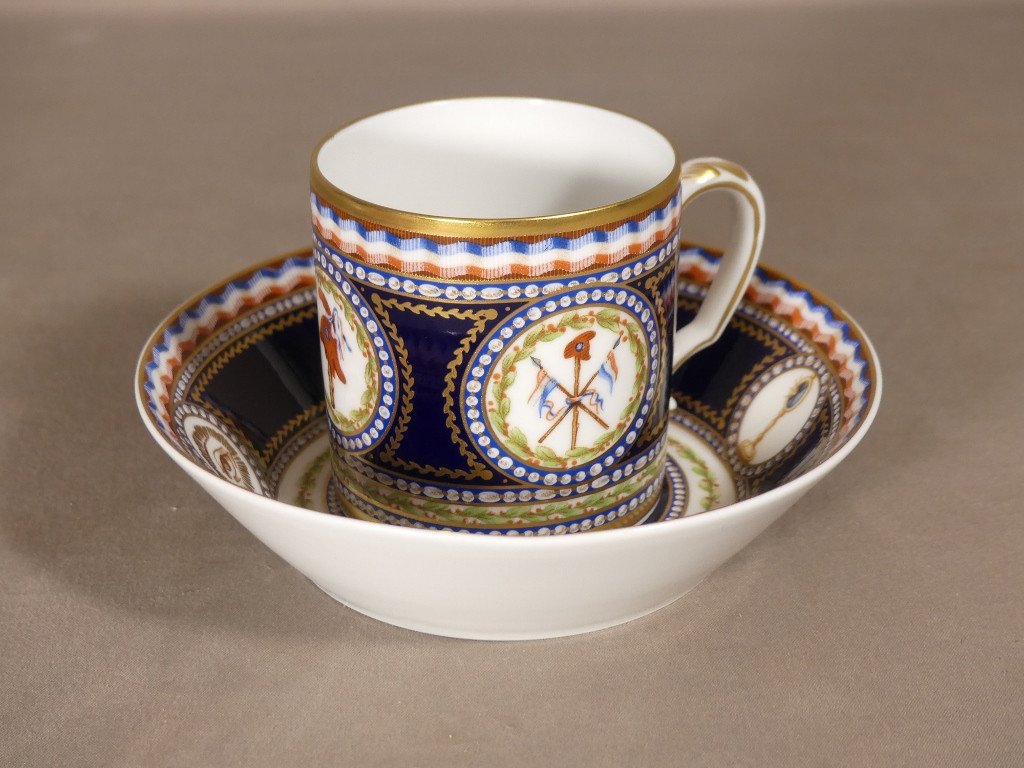 Cup Of Light, Raynaud Porcelain Limoges, Revolution, Freemasonry-photo-8