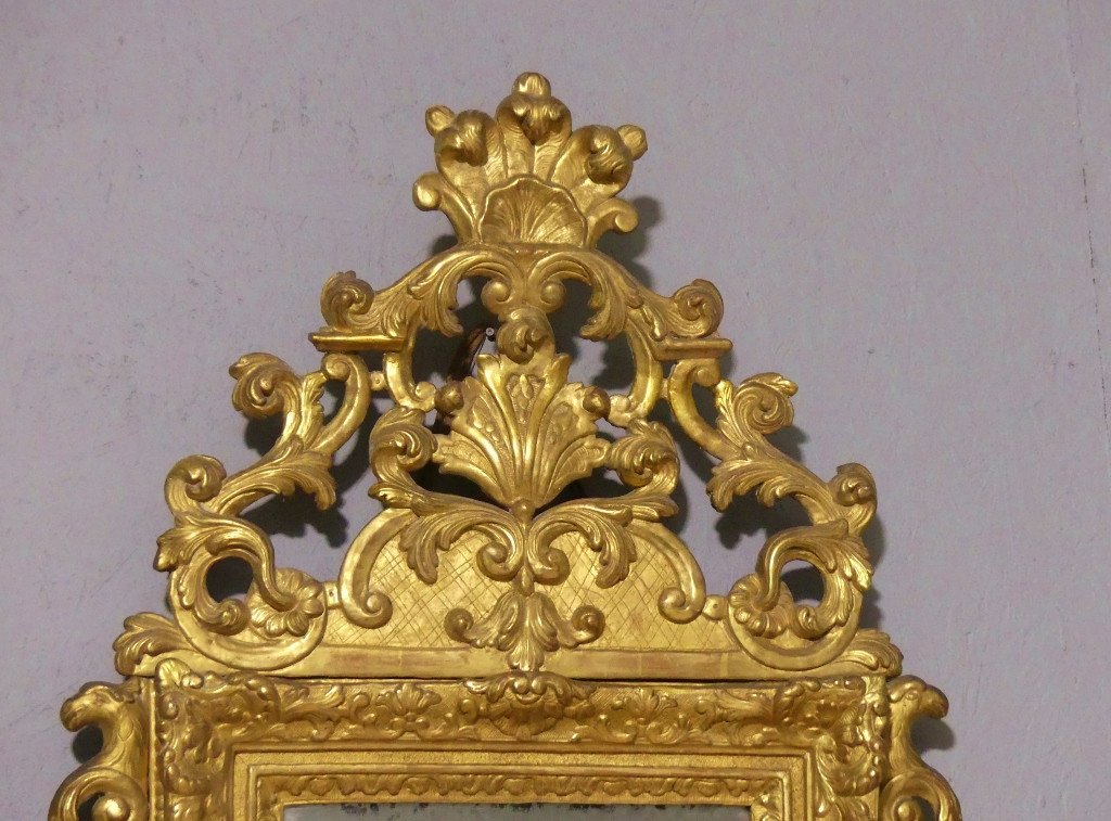 Louis XIV Period Gilded Wood Pediment Mirror, Early 18th Century-photo-2