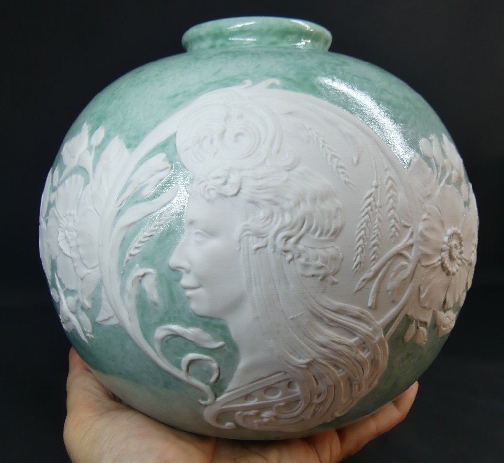 Art Nouveau, Rare Paste-on-paste Vase, Woman's Face In Biscuit On Porcelain, Limoges 1900-photo-4