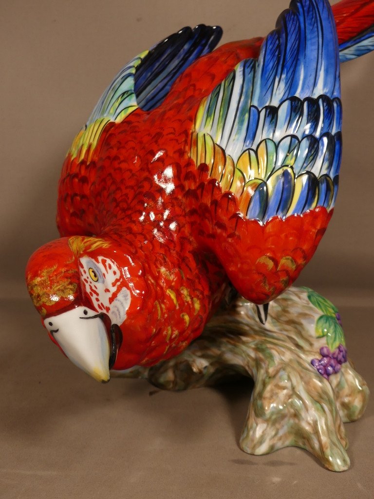 Large Life Size Macaw Parrot In Hand Painted Porcelain Limoges Period Late 20th Century-photo-3