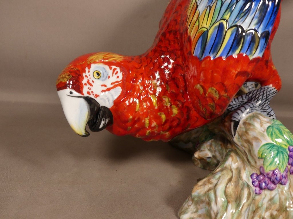 Large Life Size Macaw Parrot In Hand Painted Porcelain Limoges Period Late 20th Century-photo-4