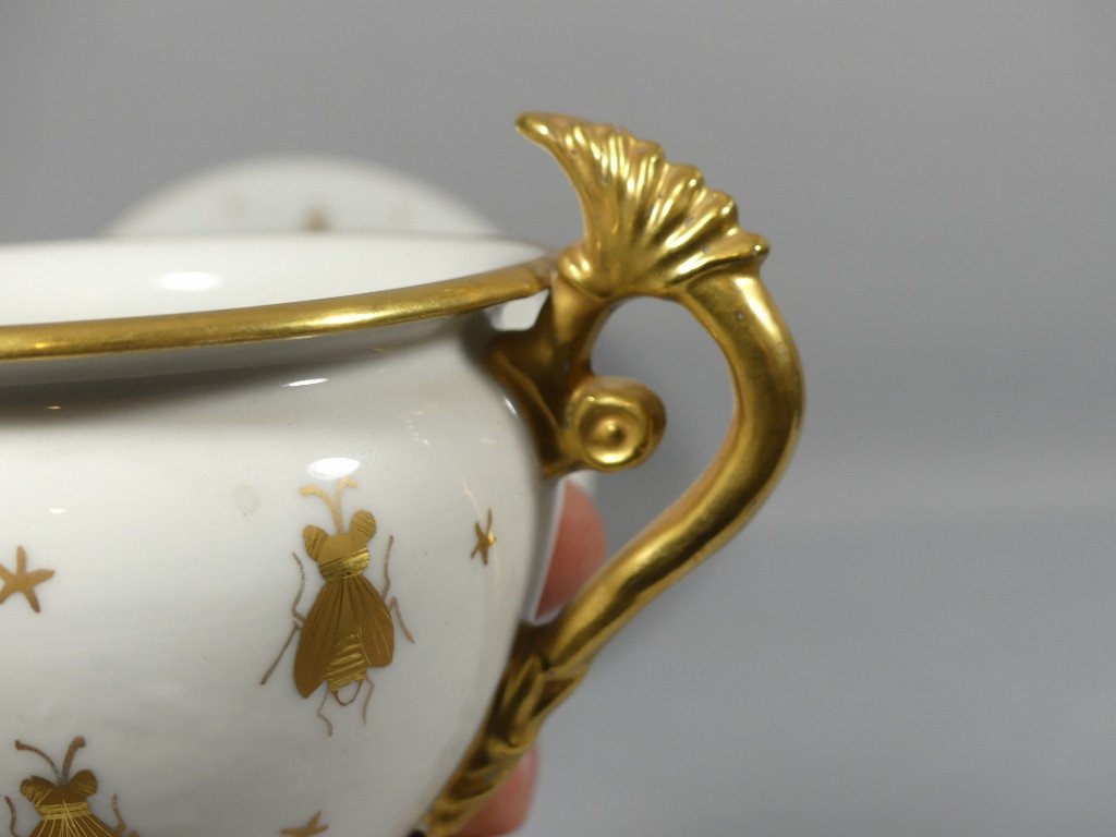 Napoleon Empire Style Mug, Hand Painted White And Gold Porcelain, Eagle, Bee, N-photo-3