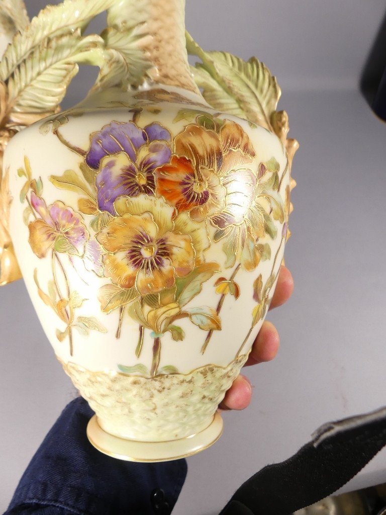 Pair Of Pansy Vases, German Porcelain From Rudolstadt, Straus And Sons Circa 1890-photo-6