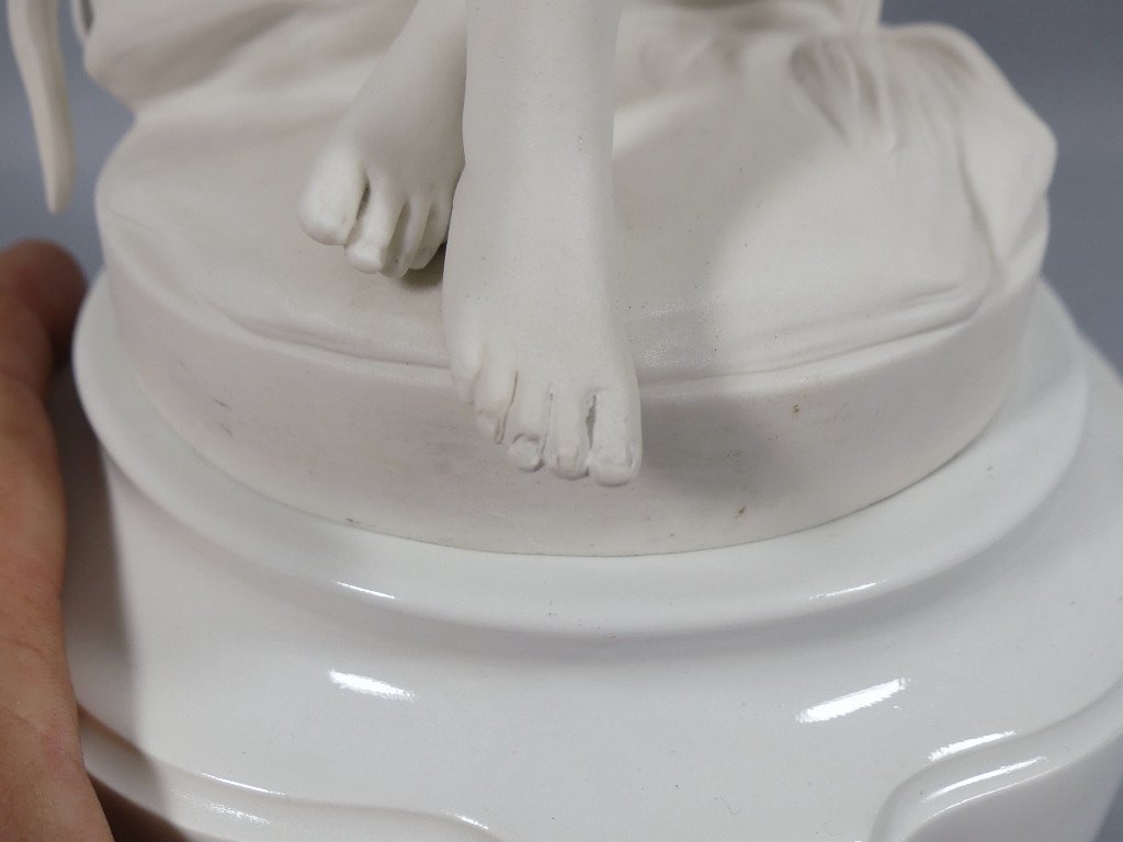 Sèvres 1912 After Falconet, Psyche Girl With A Bow In Biscuit Porcelain-photo-2