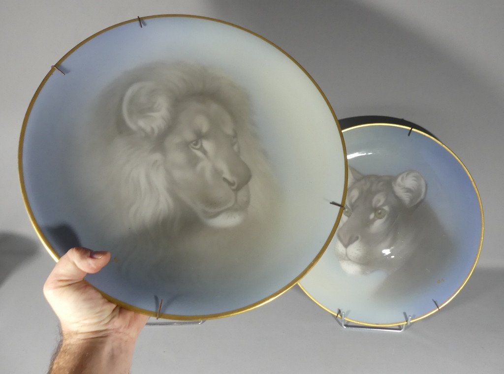 Les Fauves, Paire De Plats Porcelaine Grand Feu Limoges XIX Lion Et Lionne, Pièces Muséales-photo-3