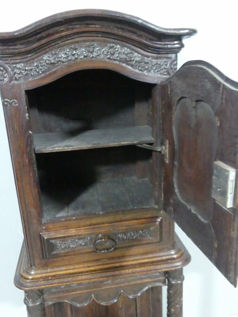 18th Century Credenza, Very Small Louis XV Buffet In Carved Oak On Columns-photo-6