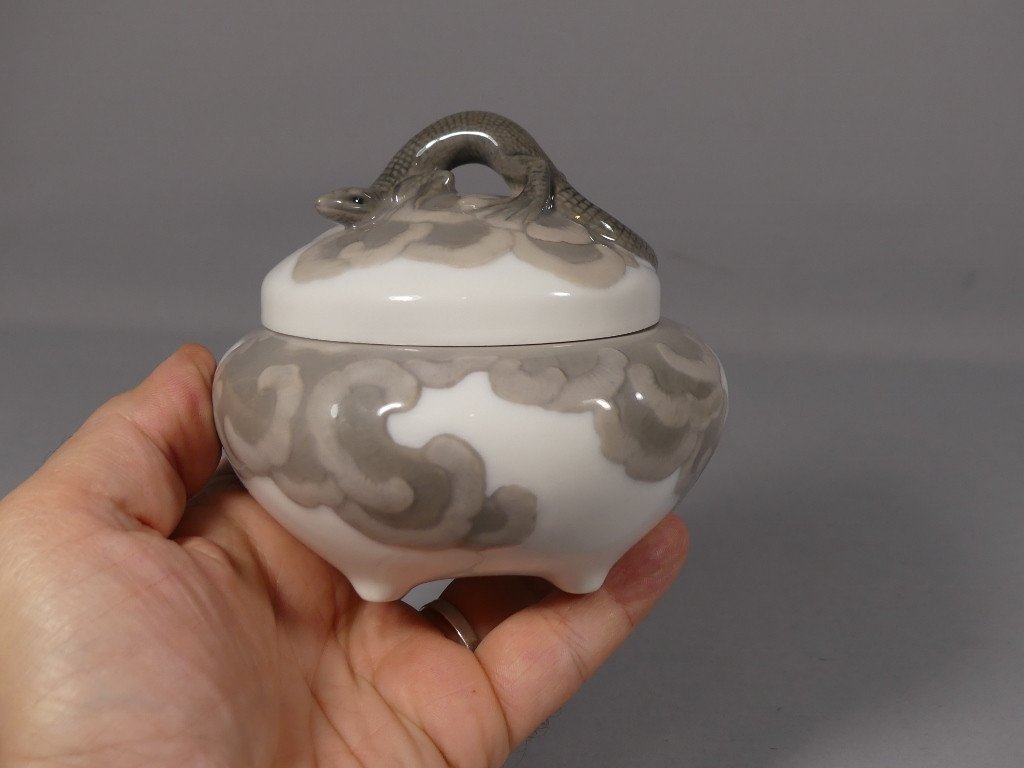 Royal Copenhagen, Rare Lizard Box, Danish Porcelain, Early 20th Century-photo-3