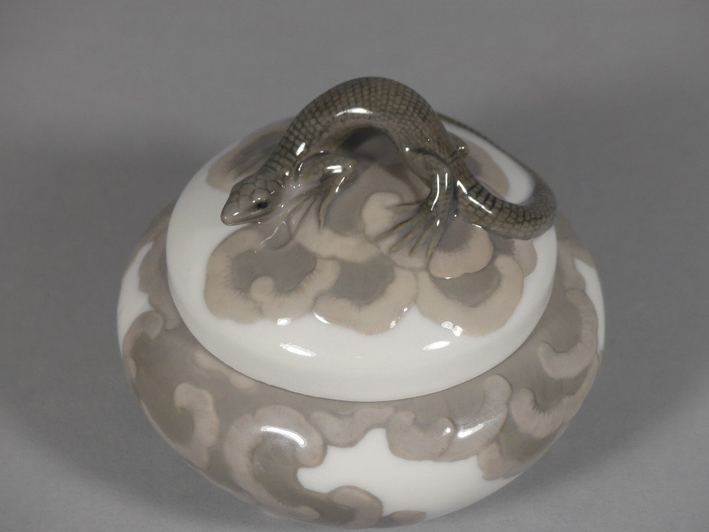 Royal Copenhagen, Rare Lizard Box, Danish Porcelain, Early 20th Century