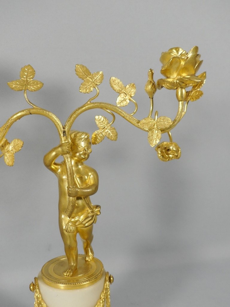 Pair Of Louis XVI Candlesticks With Putti And Roses, Gilt Bronze And Alabaster, 19th Century -photo-1