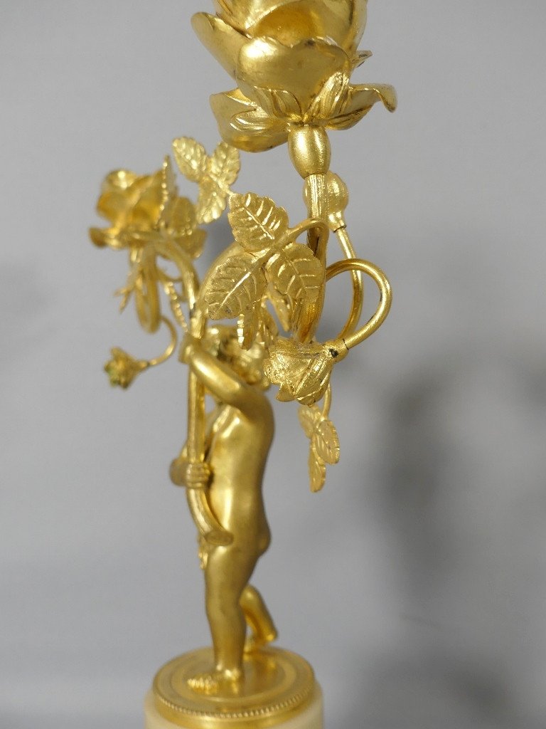 Pair Of Louis XVI Candlesticks With Putti And Roses, Gilt Bronze And Alabaster, 19th Century -photo-4