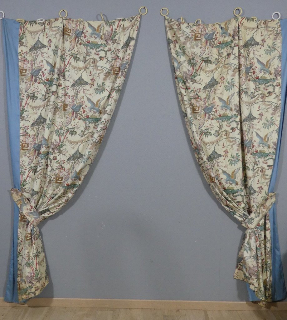 Pair Of Double Curtains In Oriental Fabric With Peacocks, Cranes, Exotic Foliage 