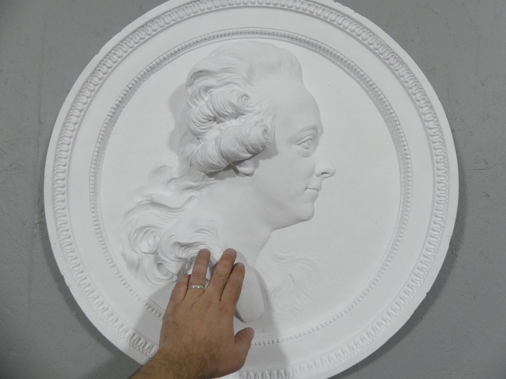 Important Plaster Medallion Representing King Gustav III After Johan Tobias Sergel-photo-7