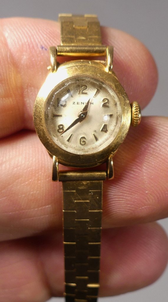 Z&eacute;nith, Montre Vintage De Femme Toute En Or Massif 18 Carats, &eacute;poque 1950