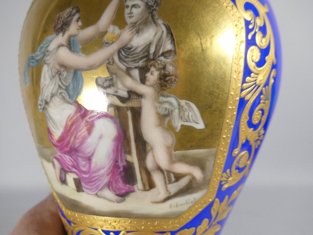 Empire Ewer In Hand Painted Porcelain, Eagle, Allegory Of Sculpture, Locré, 19th Century -photo-1