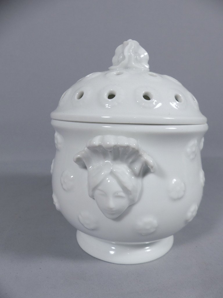 Raynaud Limoges, Brûle Parfum Ou Pot Pourri En Porcelaine Blanche, époque Milieu XX ème-photo-2