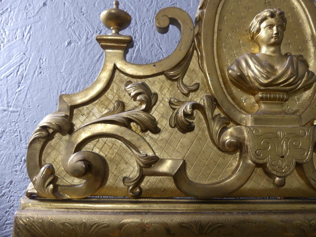 Louis XIV Period Mirror In Gilded Wood, Bérain Decor And Antique Bust Pediment, Early 18th Century-photo-4