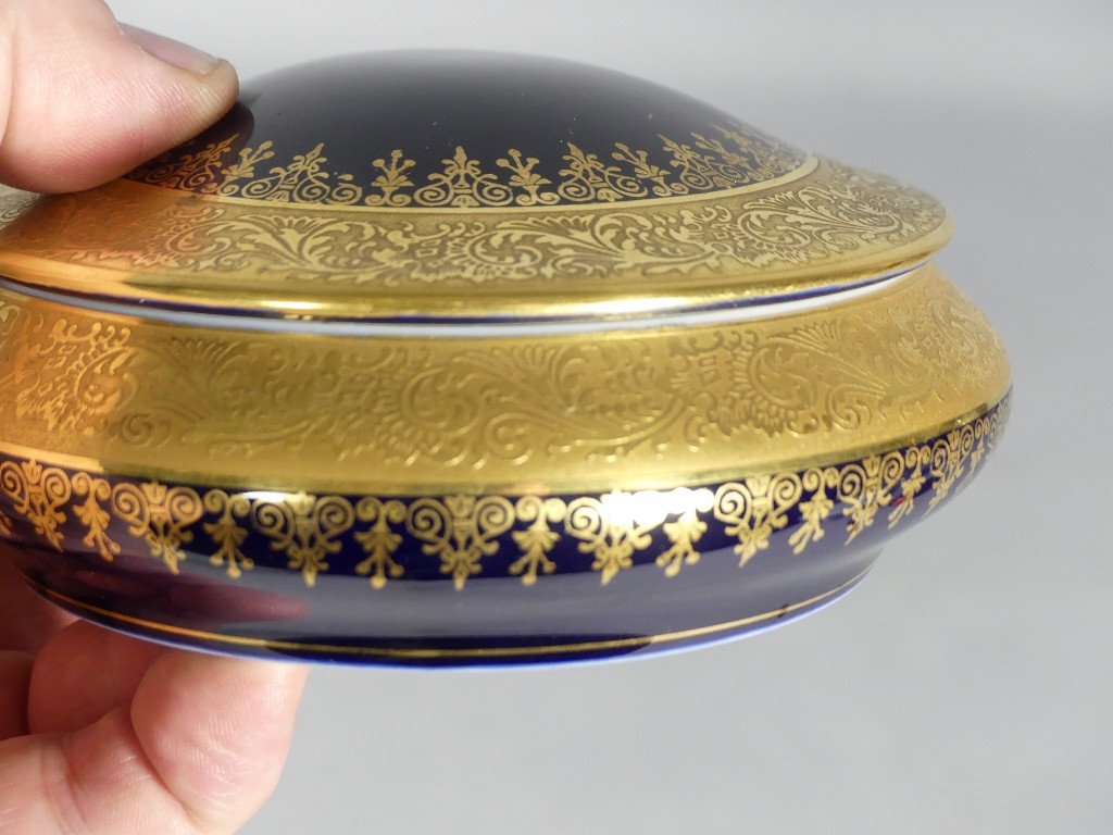 Fine Gold Inlay Limoges Porcelain Candy Box Case Blue Oven-photo-4