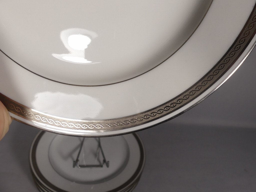 Bernardaud Blois 6 Table Plates In Platinum Inlay Limoges Porcelain-photo-1