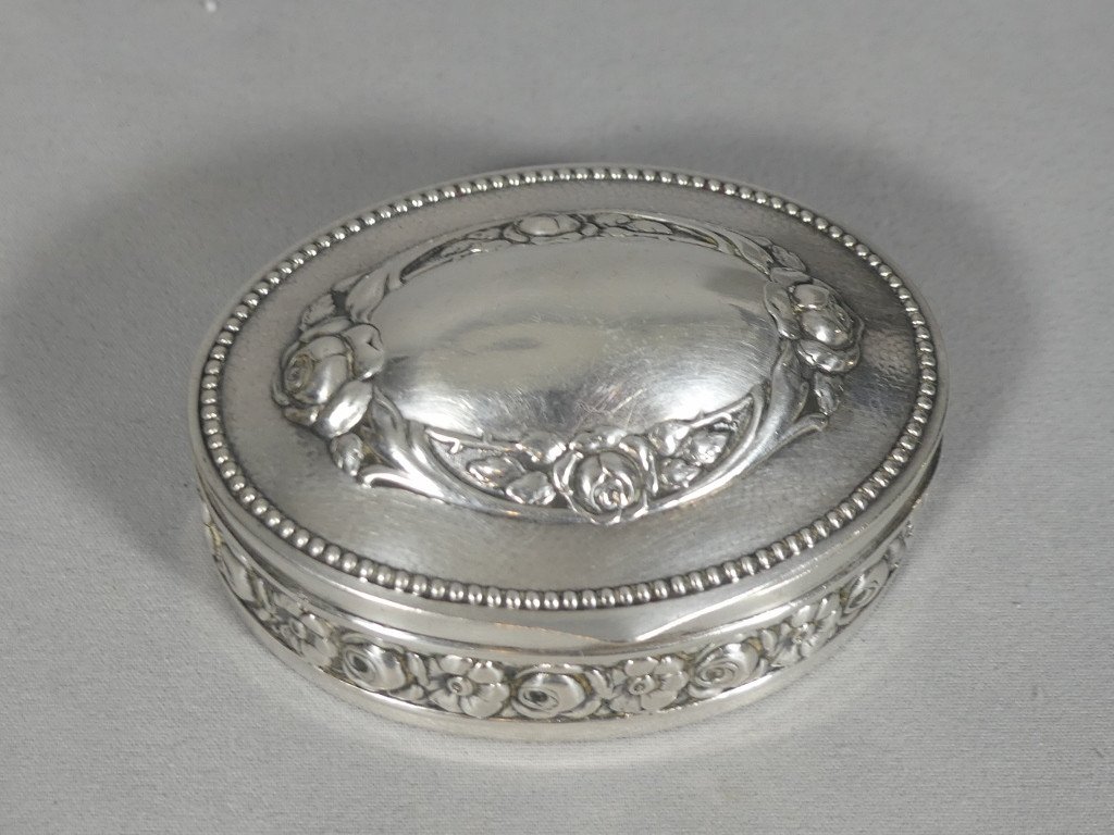 Solid Silver Box Chiseled With Flowers, Germany, Early 20th Century-photo-2