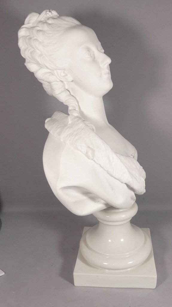 Marie Antoinette, Dauphine De France, Buste En Biscuit d'Après Boizot, 63.5 Cm De Haut-photo-5