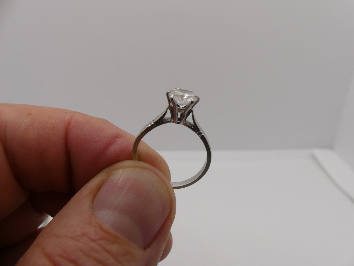 Bague Solitaire Diamant 1 Carat, Or Gris 18 Carats, époque 1960 Fiançailles-photo-1