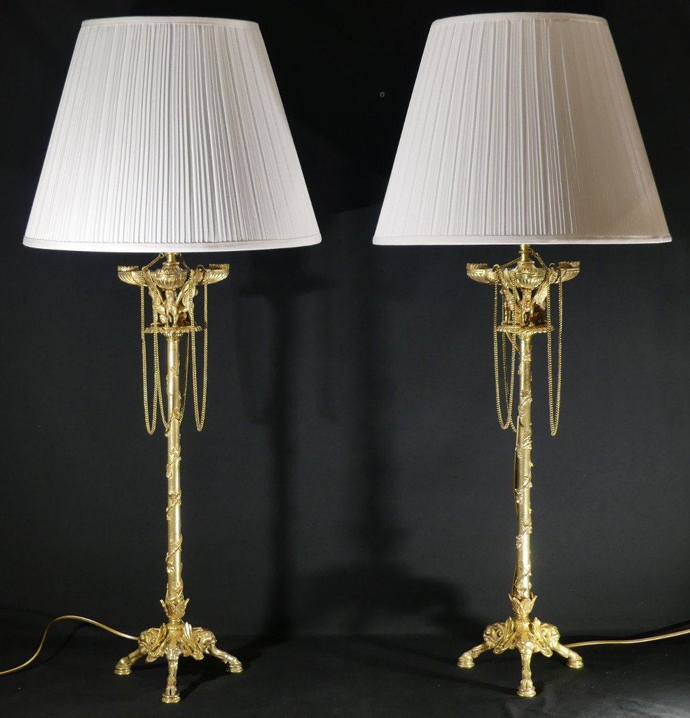 Pair Of Large Candlestick Lamps With Winged Lions In Gilt Bronze, Restoration Period, 19th Century 