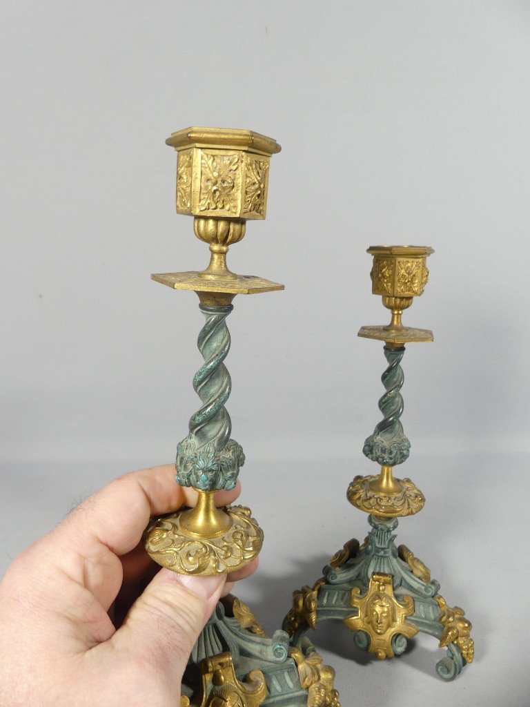 Paire De Bougeoirs Néo Renaissance En Bronze Doré Et Patine Verte, époque XIX ème -photo-7