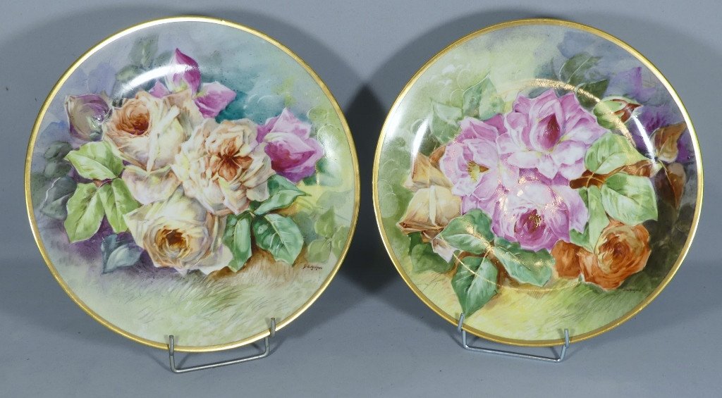 Les Roses, Paire De Plats Décoratifs En Porcelaine De Limoges Par Desgropes