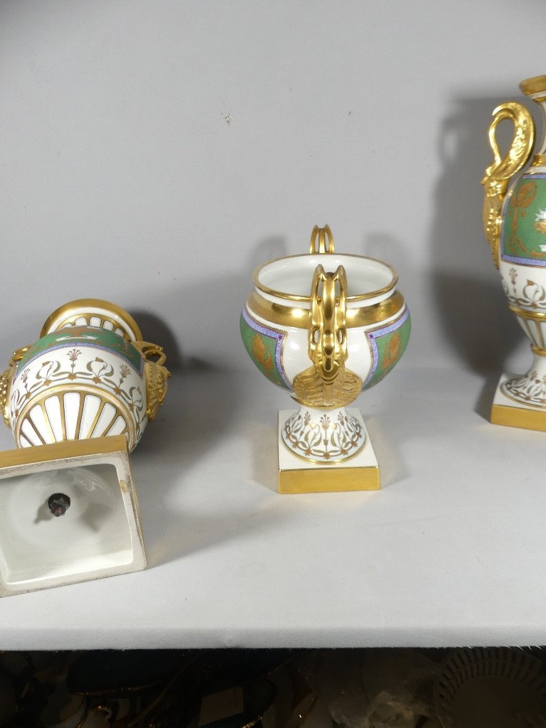 Garniture De Style Empire En Porcelaine Peinte à La Main, 2 Vases Cassolettes Et Une Coupe -photo-8