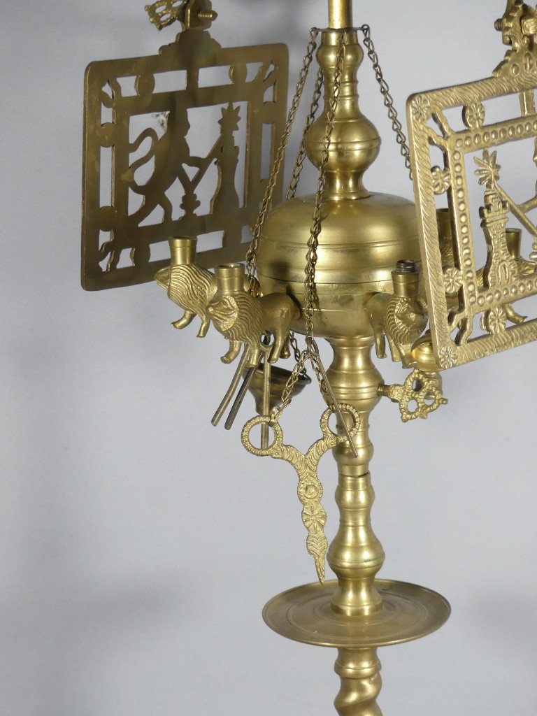 Lampe Florentine En Laiton De Type Judaïque, époque XX ème-photo-4