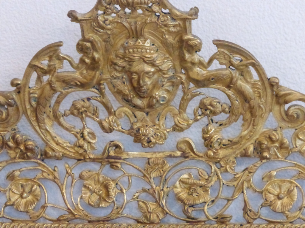 Mirror Of Style Louis XIV In Golden Bronze, Decoration Of Flowers, Mascarons And Women, XIX ème Time-photo-3