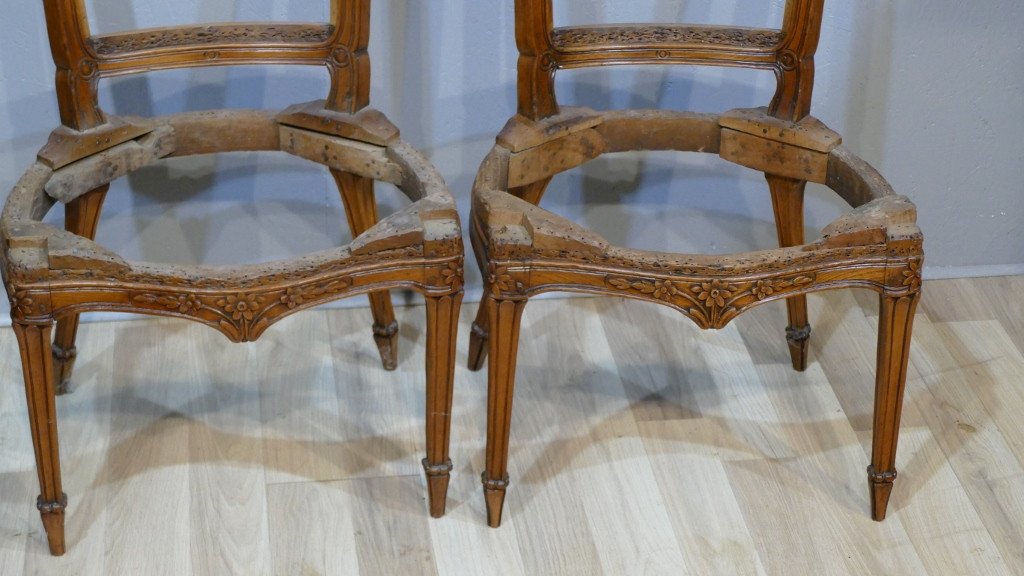 Pair Of Louis XV Louis XVI Transition Period Chairs In Oak Barrel XVIII-photo-4