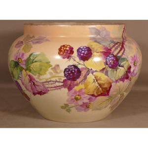 Cache Pot With Blackberries And Rose Hips In Limoges Porcelain, Guérin, XIX