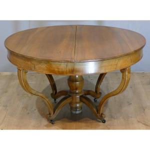 Oval Restoration Period Walnut Dining Room Table With 3 Extensions, 19th Century