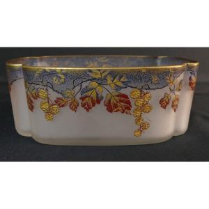 Cup, Planter Or Table Centerpiece With Blackberries In Enameled And Gilded Glass, Circa 1900