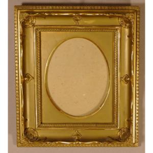 Louis XV Style Frame In Wood And Golden Stucco, Late 19th Century
