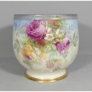 Cache Pot Aux Roses En Porcelaine De Limoges, époque 1980