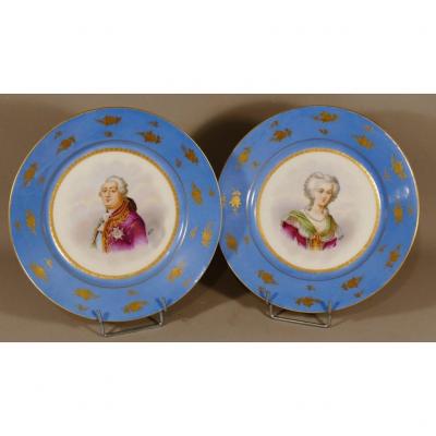 Louis XVI Et Marie Antoinette, Paire d'Assiettes Décoratives En Sèvres XIX ème