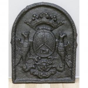 End Of XVII Cast Iron Fireplace Plate With Marquis Crown And Coat Of Arms