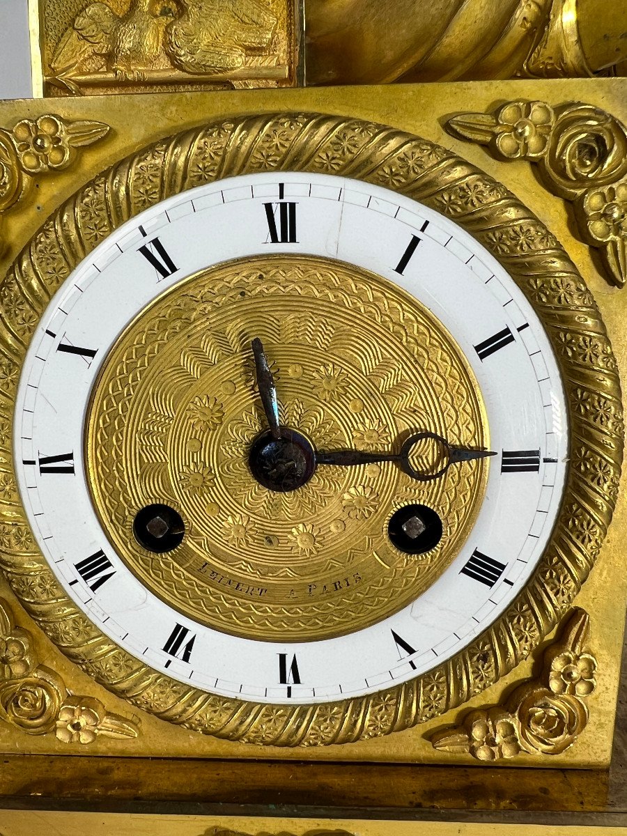 Empire Period Clock In Gilt Bronze Decorated With Eros Playing The Harp-photo-4