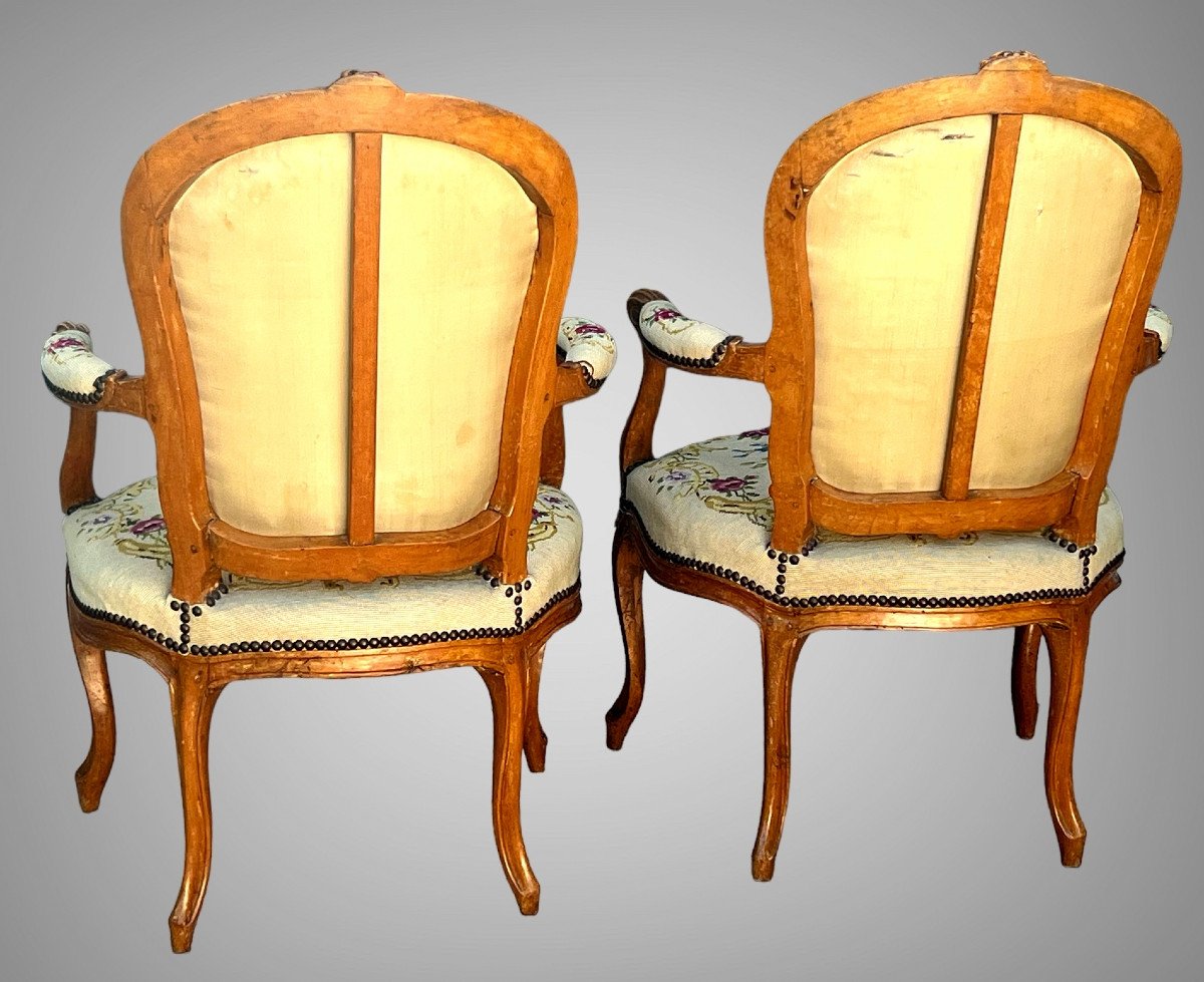 Pair Of Cabriolet Armchairs 18th Louis XV Period In Carved Natural Wood-photo-7