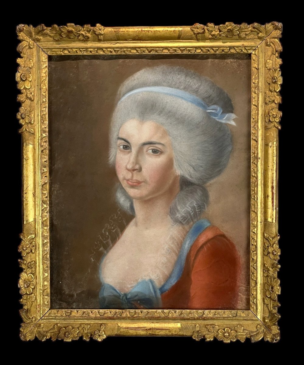 18th Century Pastel Under Glass "quality Portrait Of A Woman" With 18th Century Frame-photo-2